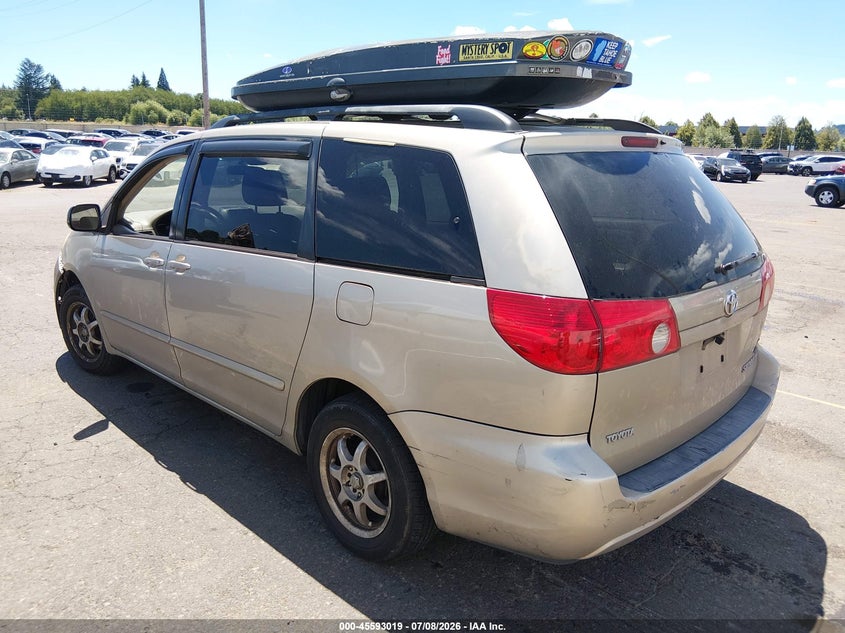 2008 Toyota Sienna VIN 5TDZK23C18S199653 IAAI salvage auction — NORMAL WEAR, Clear-Dealer Only (Oregon), sold $300 on 2026-07-30 (photo 3)