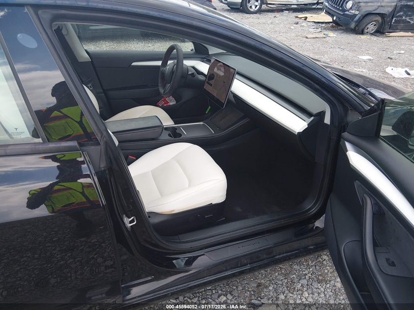 2021 Tesla Model 3 VIN 5YJ3E1EA8MF018758 IAAI salvage auction — LEFT FRONT, Salvage Title, sold $5,500 on 2026-07-31 (photo 5)