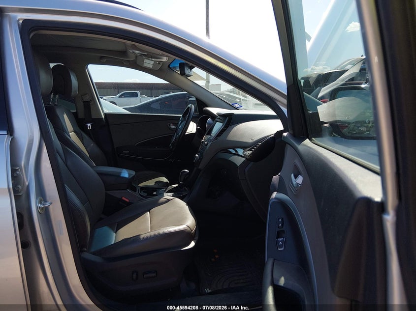 2017 Hyundai Santa fe VIN 5XYZW4LA6HG463882 IAAI salvage auction — NORMAL WEAR, Salvage Title, sold $5,025 on 2026-07-14 (photo 5)