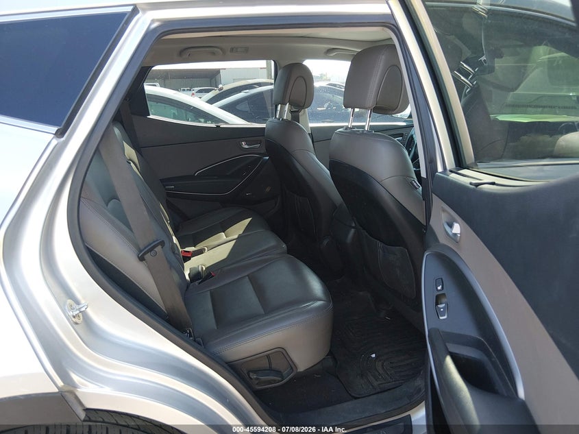 2017 Hyundai Santa fe VIN 5XYZW4LA6HG463882 IAAI salvage auction — NORMAL WEAR, Salvage Title, sold $5,025 on 2026-07-14 (photo 8)