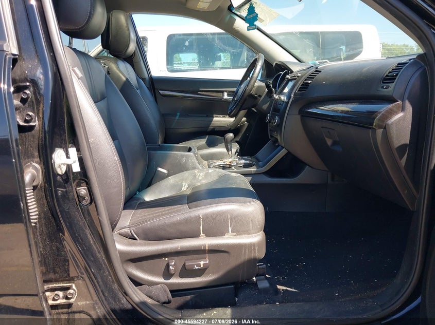 2012 Kia Sorento VIN 5XYKUDA21CG200615 IAAI salvage auction — UNKNOWN, Clear (Massachusetts), sold $1,100 on 2026-07-16 (photo 5)