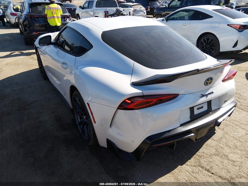 2026 Toyota Supra VIN WZ1DB0G01TW072748 IAAI salvage auction — RIGHT FRONT, Salvage (California), sold $21,150 on 2026-07-22 (photo 3)