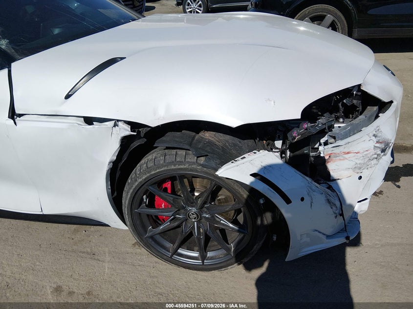 2026 Toyota Supra VIN WZ1DB0G01TW072748 IAAI salvage auction — RIGHT FRONT, Salvage (California), sold $21,150 on 2026-07-22 (photo 6)