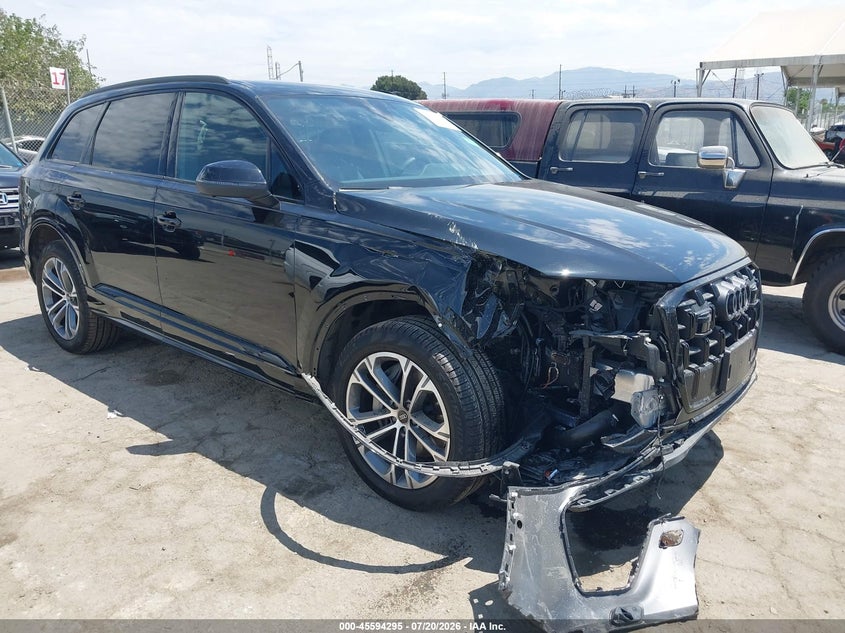 2026 Audi Q7 VIN WA1ACBF72TD009169 — IAAI salvage auction photo