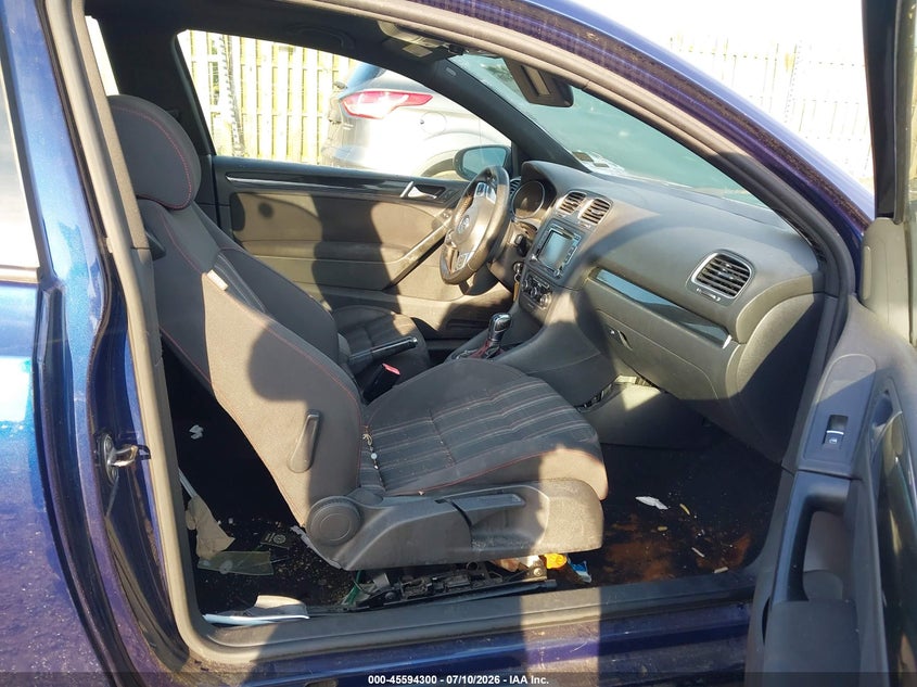 2012 Volkswagen Gti VIN WVWFD7AJ4CW210844 IAAI salvage auction — NORMAL WEAR, Clear (Virginia), sold $425 on 2026-07-27 (photo 5)