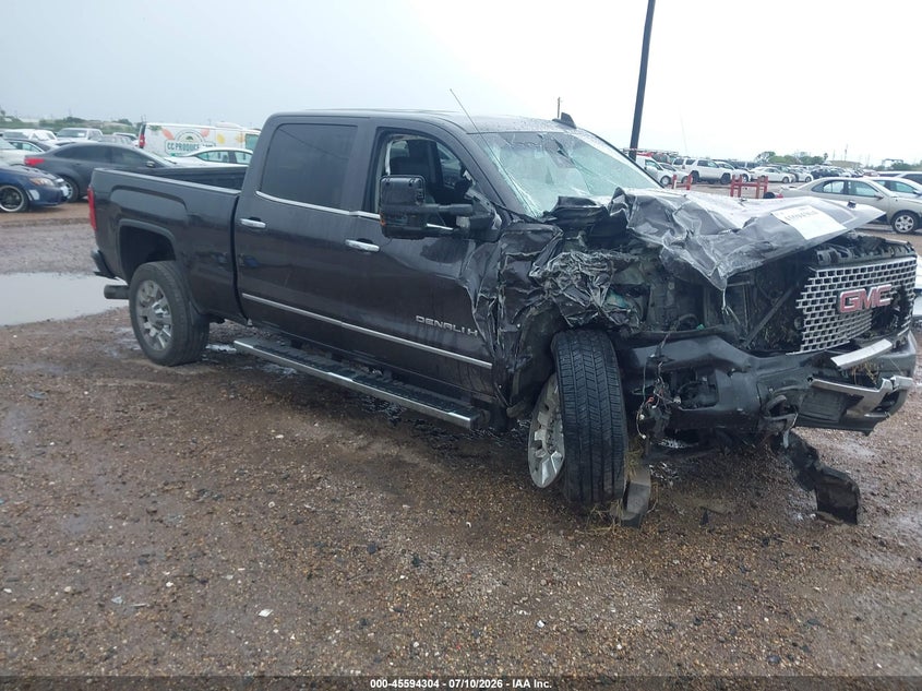 2015 Gmc VIN 1GT120E88FF665151 IAAI salvage auction — SIDE, Salvage Title, sold $3,950 on 2026-08-29 (photo 1)