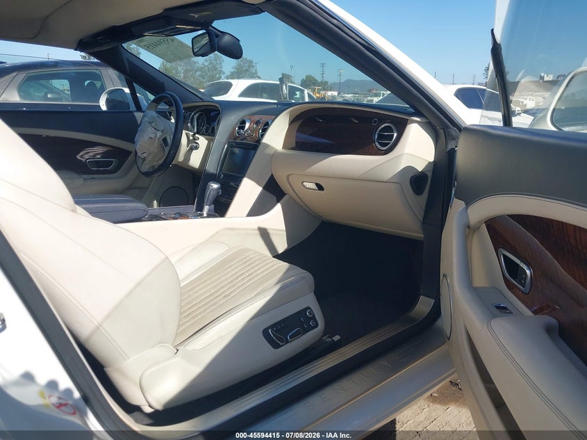2017 Bentley Continental gt VIN SCBGT3ZAXHC061422 IAAI salvage auction — FRONT END, Salvage Title, sold $24,850 on 2026-07-29 (photo 5)