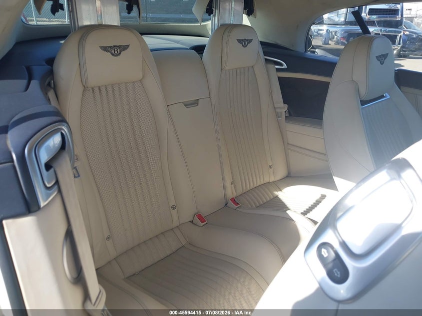 2017 Bentley Continental gt VIN SCBGT3ZAXHC061422 IAAI salvage auction — FRONT END, Salvage Title, sold $24,850 on 2026-07-29 (photo 8)