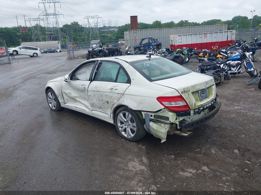 2010 Mercedes-benz C class VIN WDDGF8BB9AF458263 IAAI salvage auction — REAR END, Salvage (Pennsylvania), sold $400 on 2026-07-24 (photo 3)
