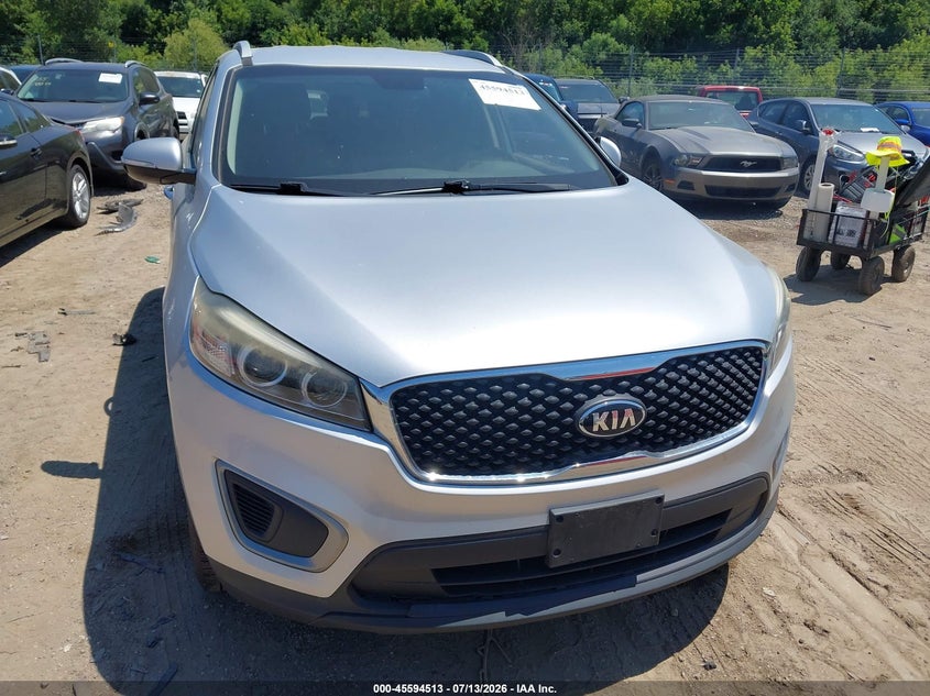 2016 Kia Sorento VIN 5XYPGDA32GG019714 IAAI salvage auction — NORMAL WEAR, Clear (Illinois), sold $275 on 2026-07-29 (photo 6)