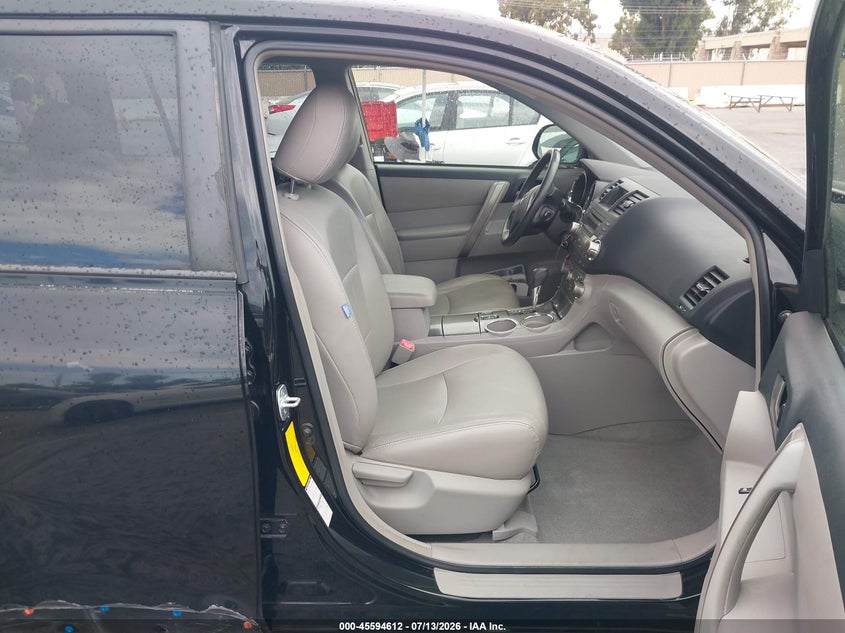 2008 Toyota Highlander VIN JTEES43A682049971 IAAI salvage auction — RIGHT SIDE, Salvage (California), sold $900 on 2026-07-29 (photo 5)