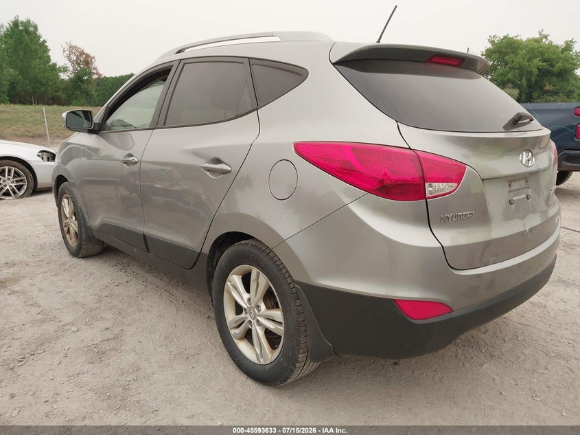 2013 Hyundai Tucson VIN KM8JUCAC6DU762259 IAAI salvage auction — NORMAL WEAR, Clear (New York), sold $375 on 2026-07-23 (photo 3)