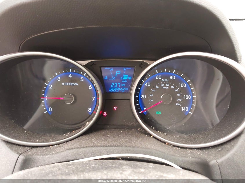 2013 Hyundai Tucson VIN KM8JUCAC6DU762259 IAAI salvage auction — NORMAL WEAR, Clear (New York), sold $375 on 2026-07-23 (photo 7)