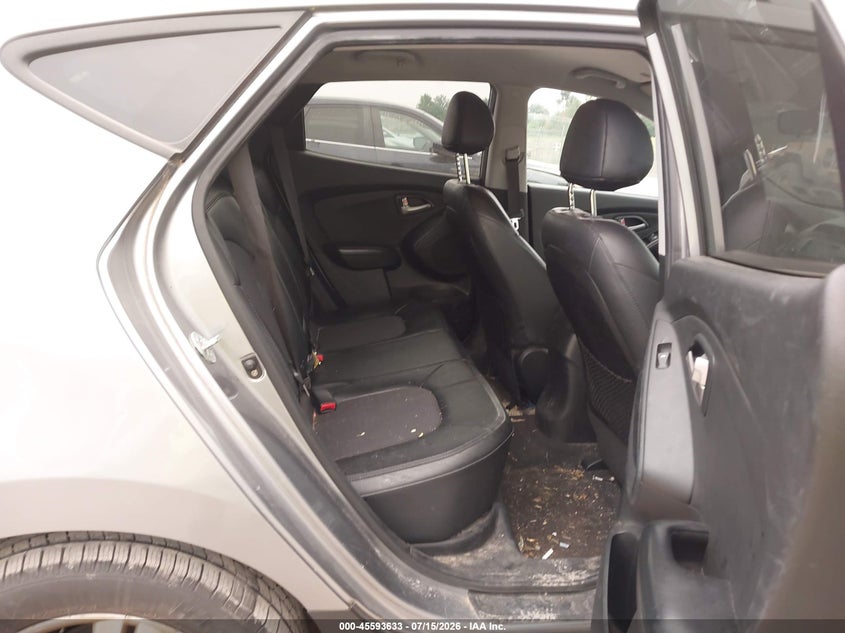 2013 Hyundai Tucson VIN KM8JUCAC6DU762259 IAAI salvage auction — NORMAL WEAR, Clear (New York), sold $375 on 2026-07-23 (photo 8)