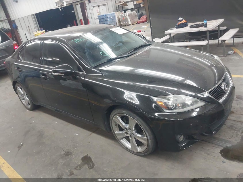 2013 Lexus Is VIN JTHBF5C25D5188006 IAAI salvage auction — LEFT SIDE, Salvage Title, sold $2,800 on 2026-08-02 (photo 1)