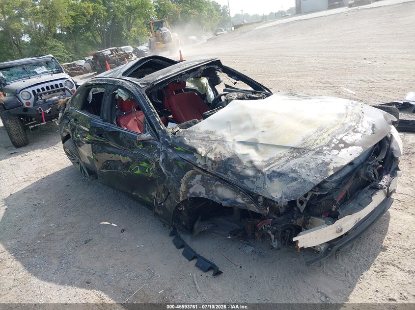 2015 BMW 4er VIN WBA4A7C58FD413717 IAAI salvage auction — ROLLOVER, Clear (Indiana), sold $300 on 2026-08-19 (photo 6)