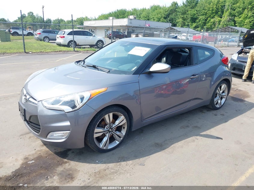 2014 Hyundai Veloster VIN KMHTC6AD1EU192534 IAAI salvage auction — NORMAL WEAR, Clear (Massachusetts), sold $400 on 2026-07-23 (photo 2)