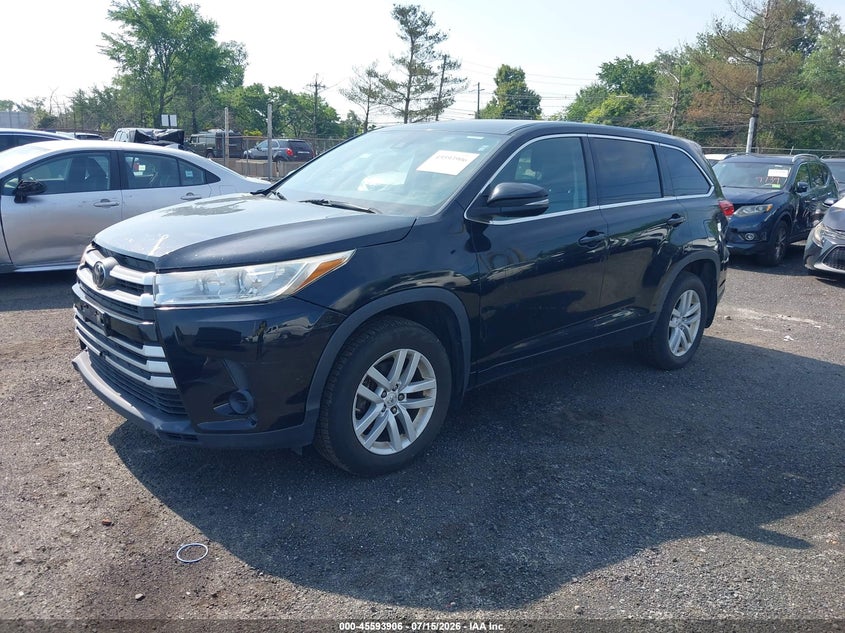 2017 Toyota Highlander VIN 5TDBZRFH1HS412050 IAAI salvage auction — RIGHT SIDE, Clear (New York), sold $5,525 on 2026-08-01 (photo 2)