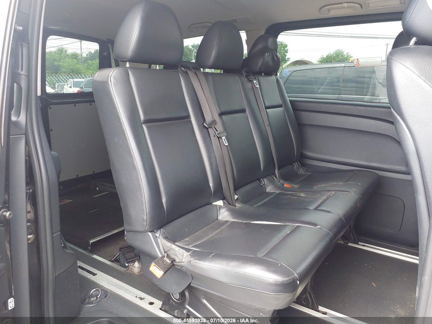 2018 Mercedes-benz Metris VIN WD4PG2EE1J3392647 IAAI salvage auction — ALL OVER, Clear (New York), sold $2,925 on 2026-07-29 (photo 8)