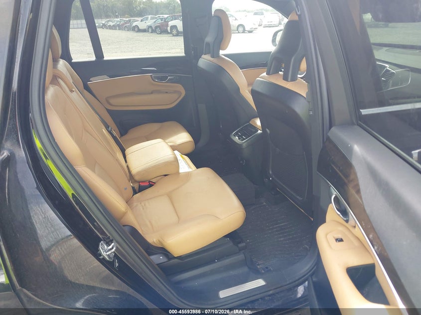 2018 Volvo Xc90 VIN YV4A22PK7J1218107 IAAI salvage auction — LEFT FRONT, Wait Title, sold $4,650 on 2026-08-19 (photo 8)