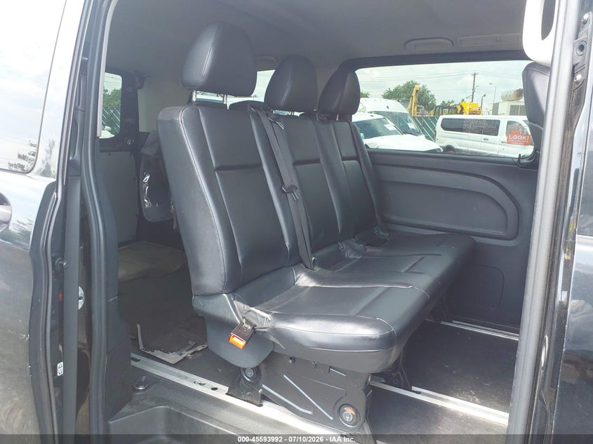2018 Mercedes-benz Metris VIN WD4PG2EE5J3397916 IAAI salvage auction — ALL OVER, Clear (New York), sold $4,500 on 2026-07-29 (photo 8)