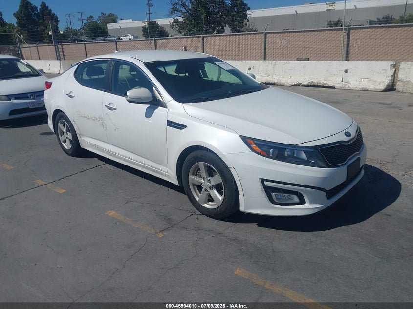 2015 Kia Optima VIN KNAGM4A72F5532932 IAAI salvage auction — NORMAL WEAR, Salvage Title, sold $1,575 on 2026-07-20 (photo 1)