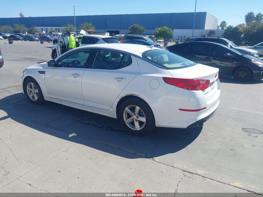 2015 Kia Optima VIN KNAGM4A72F5532932 IAAI salvage auction — NORMAL WEAR, Salvage Title, sold $1,575 on 2026-07-20 (photo 3)
