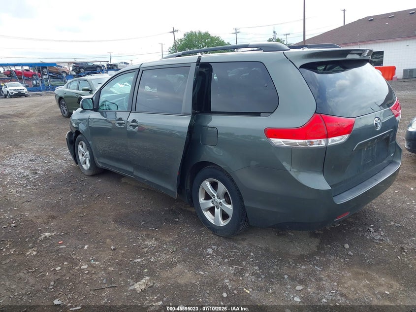 2013 Toyota Sienna VIN 5TDKK3DC1DS372653 IAAI salvage auction — FRONT END, Mv-907A (New York), sold $25 on 2026-07-29 (photo 3)
