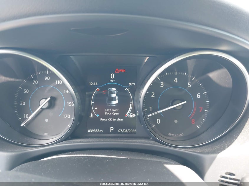 2017 Jaguar Xe VIN SAJAJ4BV0HA963750 IAAI salvage auction — NORMAL WEAR, Clear (Hawaii), sold $5,300 on 2026-07-14 (photo 7)