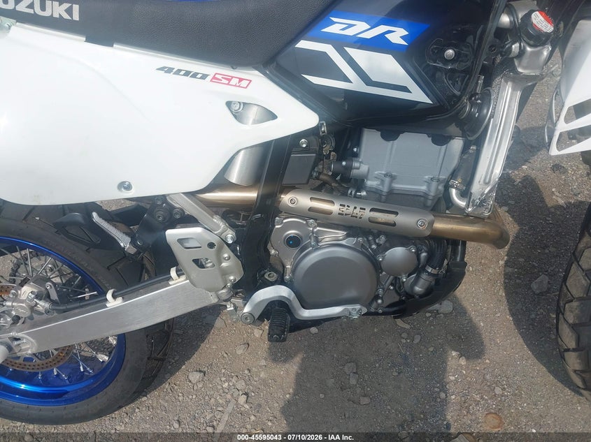 2019 Suzuki Dr-z VIN JS1SK44AXK2100301 IAAI salvage auction — RIGHT FRONT, Salvage (Pennsylvania), sold $1,200 on 2026-07-29 (photo 8)