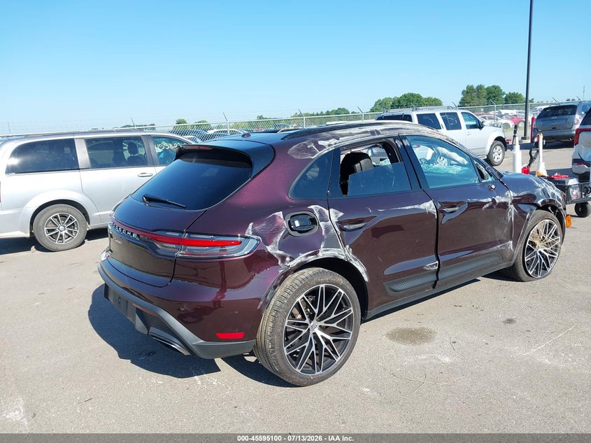 2024 Porsche Macan VIN WP1AA2A53RLB19016 IAAI salvage auction — ROLLOVER, Salvage (Minnesota), sold $9,100 on 2026-09-08 (photo 4)