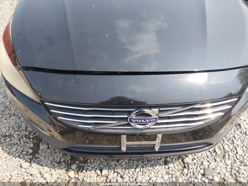2016 Volvo V60 VIN YV140MEK9G1292930 IAAI salvage auction — NORMAL WEAR, Original (West Virginia), sold $450 on 2026-07-29 (photo 6)