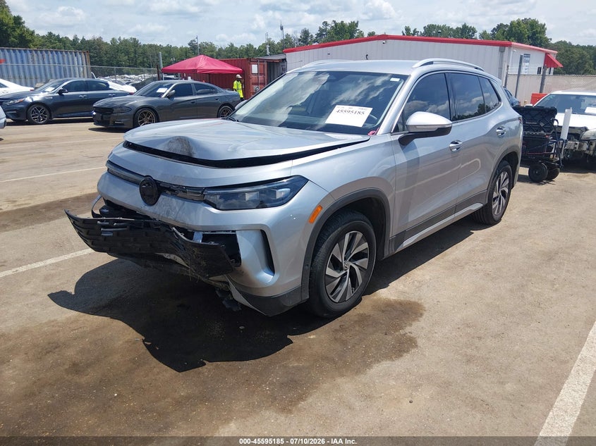 2025 Volkswagen Tiguan VIN 3VVCR7RM3SM053116 IAAI salvage auction — LEFT FRONT, Salvage (Mississippi), sold $9,100 on 2026-08-29 (photo 2)