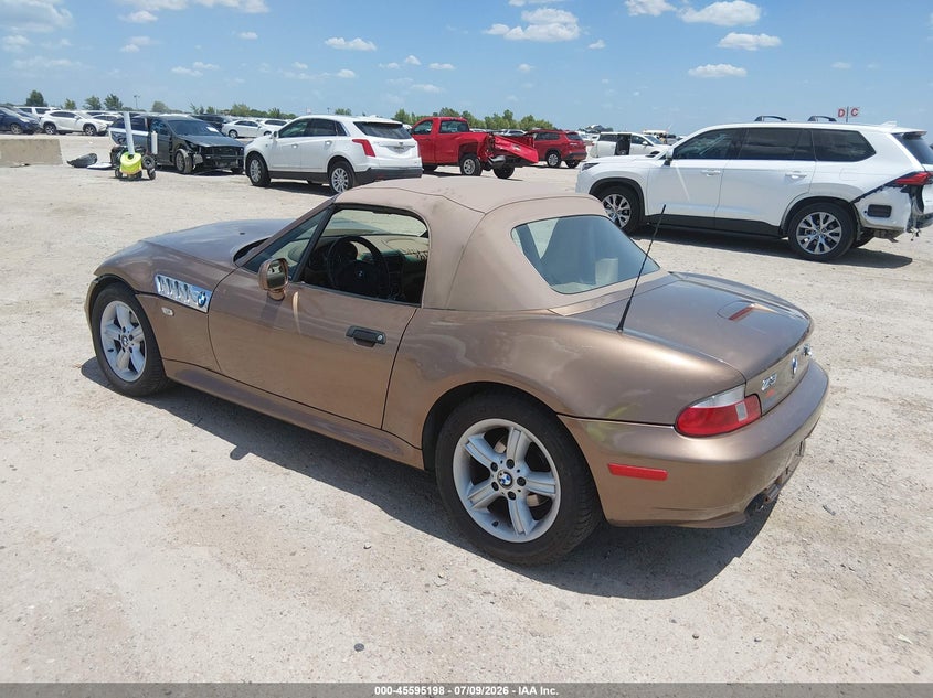 2000 BMW Z3 VIN WBACH9348YLG05709 IAAI salvage auction — FRONT END, Salvage (Texas), sold $125 on 2026-07-22 (photo 3)