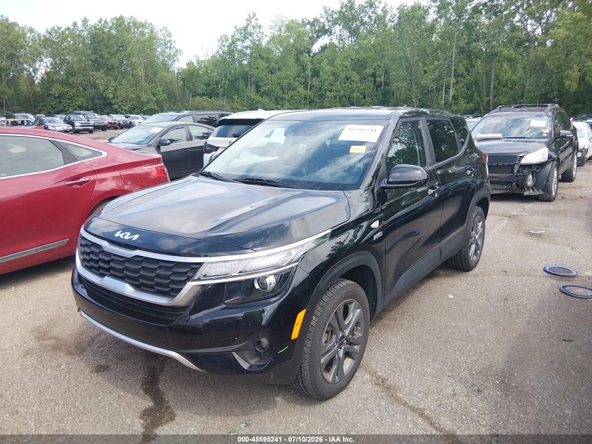 2023 Kia Seltos VIN KNDEPCAA8P7445145 IAAI salvage auction — ROOF, Salvage Title, sold $7,750 on 2026-08-11 (photo 2)
