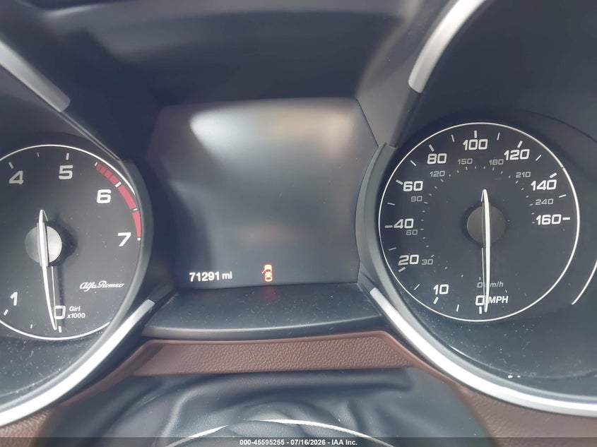 2021 Alfa romeo Stelvio VIN ZASPAKBN2M7D10350 IAAI salvage auction — FRONT END, Salvage Title, sold $7,500 on 2026-08-19 (photo 7)