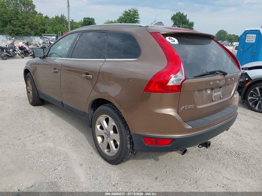 2012 Volvo Xc60 VIN YV4902DZ8C2340627 IAAI salvage auction — NORMAL WEAR, Clear (Illinois), sold $425 on 2026-07-28 (photo 3)