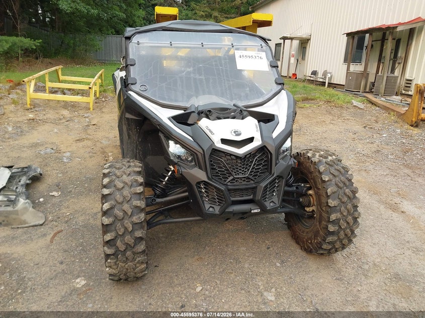 2024 Can-am/ brp Maverick VIN 3JBVGAY4XRE002098 IAAI salvage auction — REAR END, Salvage (Vermont), sold $10,450 on 2026-08-26 (photo 5)