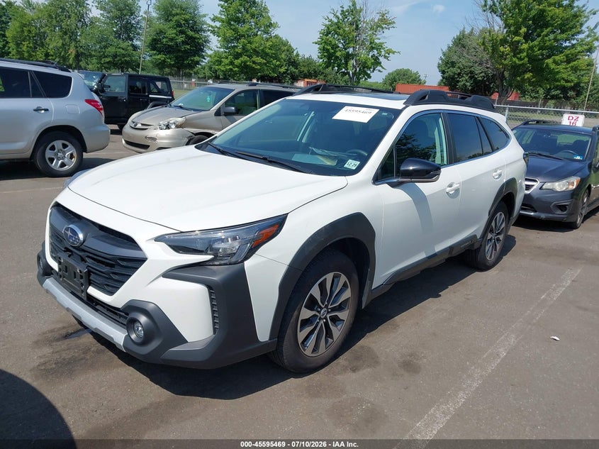 2025 Subaru Outback VIN 4S4BTGNDXS3190259 IAAI salvage auction — WATER/FLOOD, Salvage Title, sold $9,500 on 2026-08-20 (photo 2)
