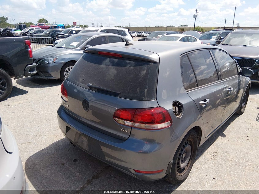 2012 Volkswagen Golf VIN WVWDM7AJ2CW279099 IAAI salvage auction — REAR END, Salvage Title, sold $575 on 2026-08-12 (photo 3)
