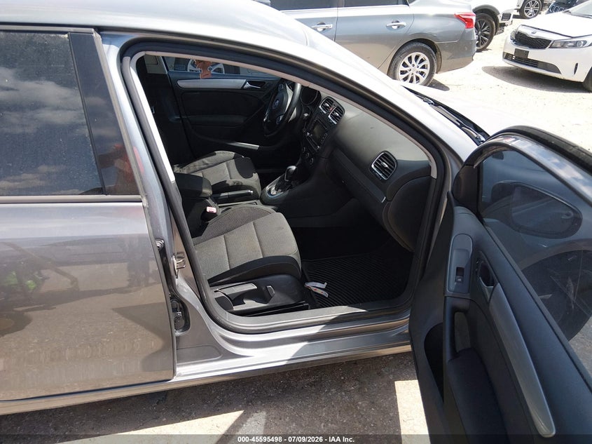 2012 Volkswagen Golf VIN WVWDM7AJ2CW279099 IAAI salvage auction — REAR END, Salvage Title, sold $575 on 2026-08-12 (photo 5)