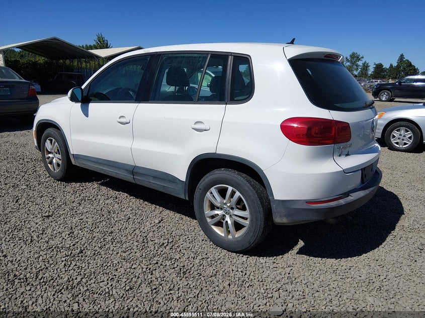 2013 Volkswagen Tiguan VIN WVGBV3AX3DW571455 IAAI salvage auction — NORMAL WEAR, Peddle Clear Public-Restricted (Oregon), sold $225 on 2026-07-29 (photo 3)