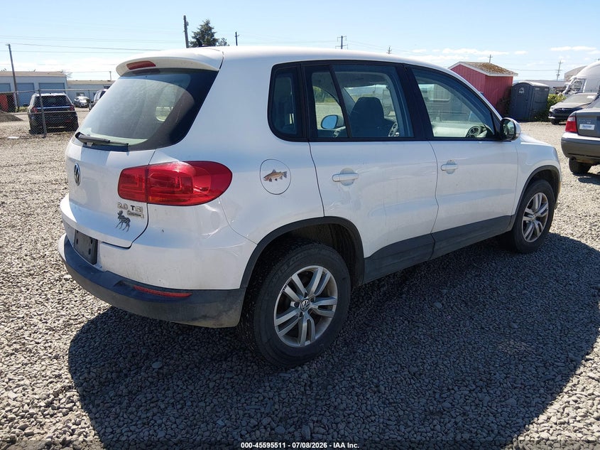 2013 Volkswagen Tiguan VIN WVGBV3AX3DW571455 IAAI salvage auction — NORMAL WEAR, Peddle Clear Public-Restricted (Oregon), sold $225 on 2026-07-29 (photo 4)