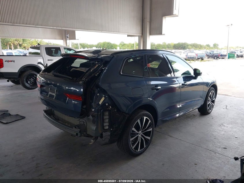 2024 Volvo Xc60 VIN YV4L12RL4R1777806 IAAI salvage auction — REAR END, Salvage Title, sold $11,700 on 2026-08-06 (photo 4)