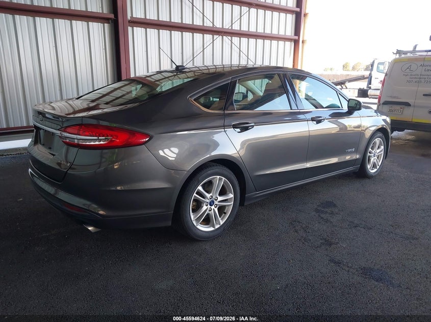2018 Ford Fusion VIN 3FA6P0UU0JR235735 IAAI salvage auction — NORMAL WEAR, Sf97 (California), sold $9,125 on 2026-07-30 (photo 4)