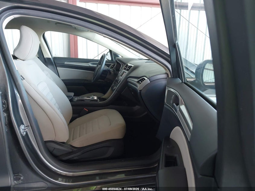 2018 Ford Fusion VIN 3FA6P0UU0JR235735 IAAI salvage auction — NORMAL WEAR, Sf97 (California), sold $9,125 on 2026-07-30 (photo 5)