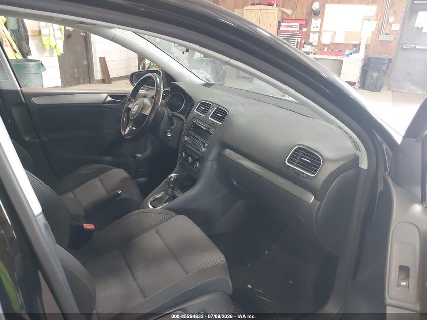 2013 Volkswagen Golf VIN WVWDB7AJ5DW002521 IAAI salvage auction — NORMAL WEAR, Wait Title, sold $750 on 2026-08-19 (photo 5)