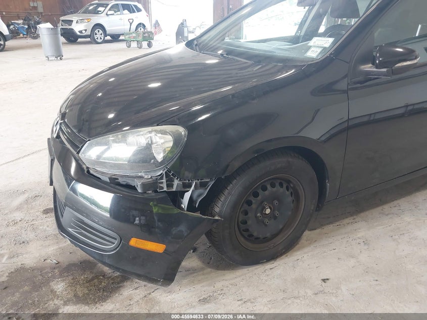 2013 Volkswagen Golf VIN WVWDB7AJ5DW002521 IAAI salvage auction — NORMAL WEAR, Wait Title, sold $750 on 2026-08-19 (photo 6)