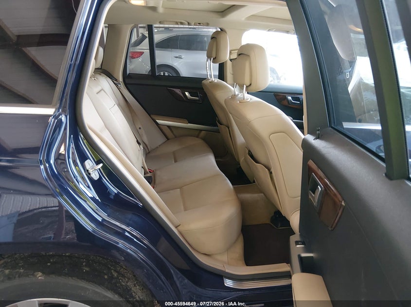 2012 Mercedes-benz Glk-klasse VIN WDCGG5GB4CF901527 IAAI salvage auction — REPOSSESSION, Salvage Title, sold $2,175 on 2026-07-31 (photo 8)