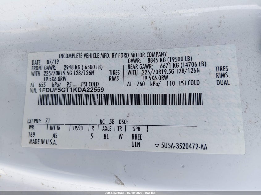 2019 Ford VIN 1FDUF5GT1KDA22559 IAAI salvage auction — NORMAL WEAR, Clear (Illinois), sold $41,100 on 2026-08-19 (photo 8)